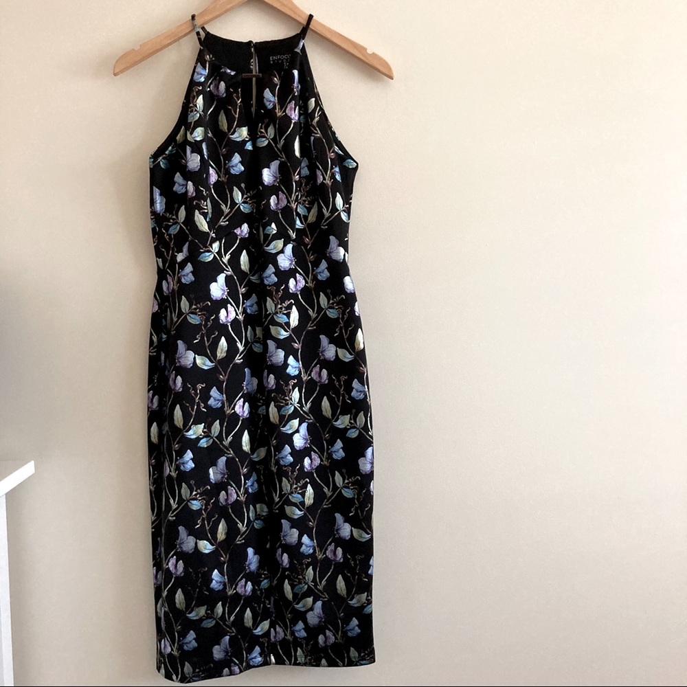 DRESS BODYCON STRECH👗 NEVER WORN👌🏼 BUT NO 🏷